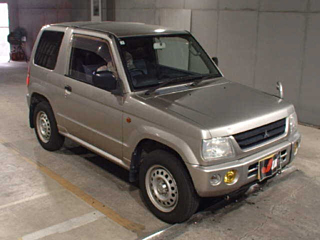 Mitsubishi Pajero 2001