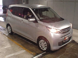 Mitsubishi EK 2025