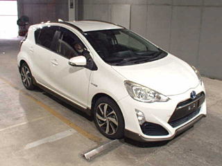 Toyota Aqua 2015