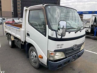 Hino Dutro 2010