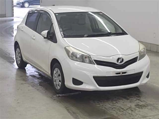 Toyota Vitz 2013