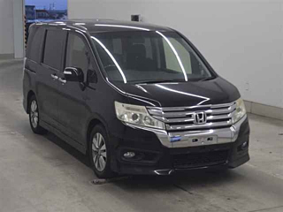 Honda Step Wagon 2014