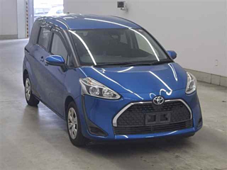 Toyota Sienta 2018
