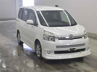 Toyota Voxy 2008