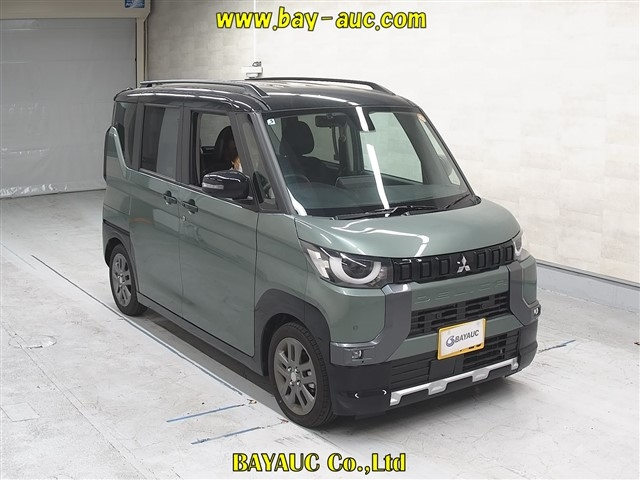 Mitsubishi Delica