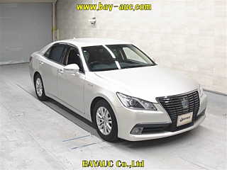 Toyota Crown 2013