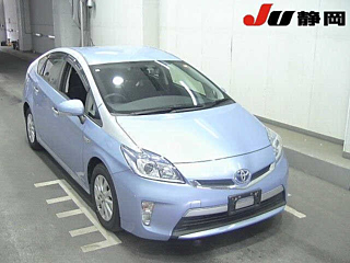 TOYOTA PRIUS PHV