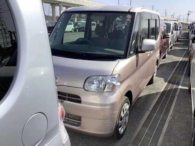 DAIHATSU TANTO 2010