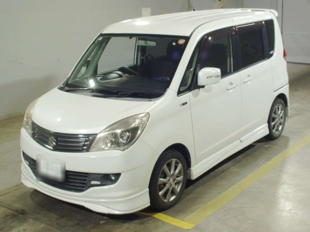 SUZUKI SOLIO 2012