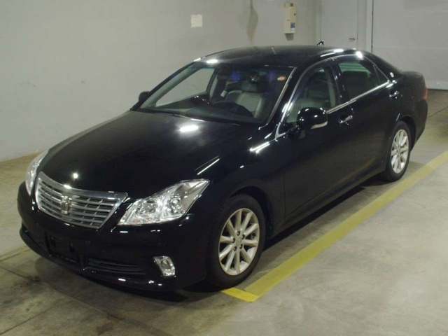 TOYOTA CROWN 2012