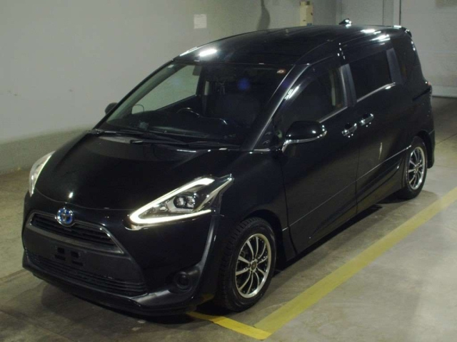 TOYOTA SIENTA 2016
