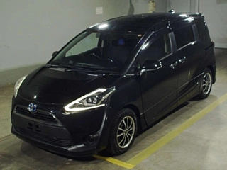 TOYOTA SIENTA 2016