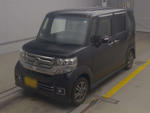 HONDA N BOX 2017