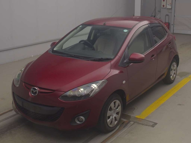 MAZDA DEMIO 2013