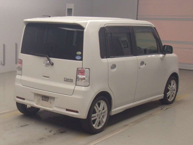 DAIHATSU MOVE CONTE 2011