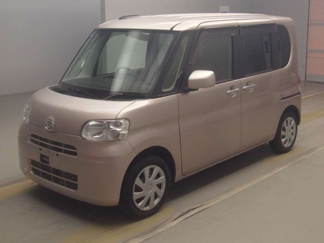 DAIHATSU TANTO 2012