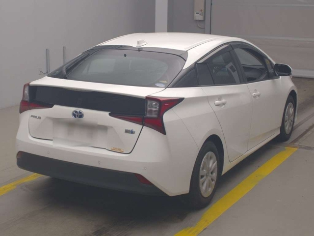 TOYOTA PRIUS 2020