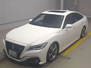 TOYOTA CROWN 2018