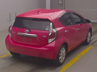 TOYOTA AQUA 2014
