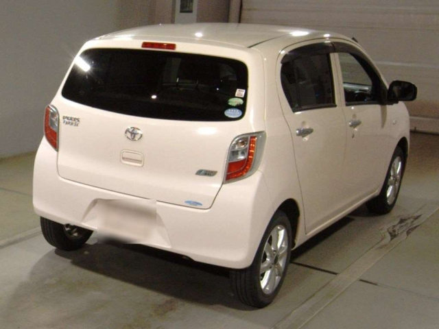 TOYOTA PIXIS EPOCH 2012