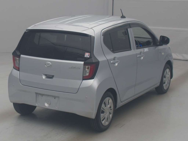 DAIHATSU MIRA E S 2022