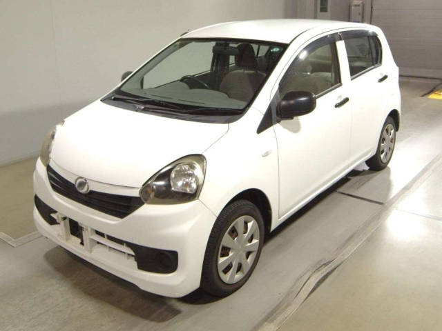 DAIHATSU MIRA E S 2014