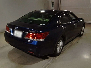 TOYOTA CROWN 2015