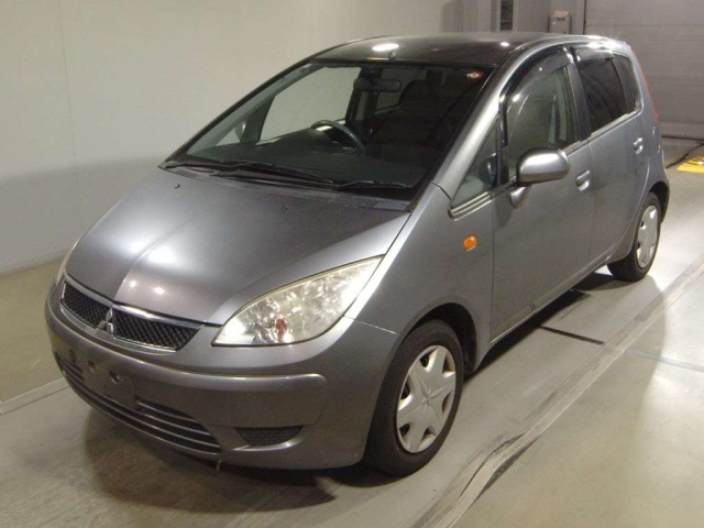 MITSUBISHI COLT 2012