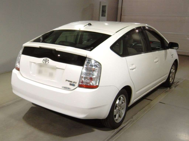 TOYOTA PRIUS 2010