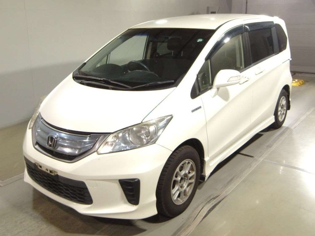 HONDA FREED 2012