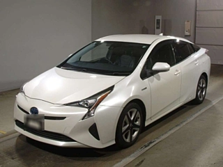 TOYOTA PRIUS 2016