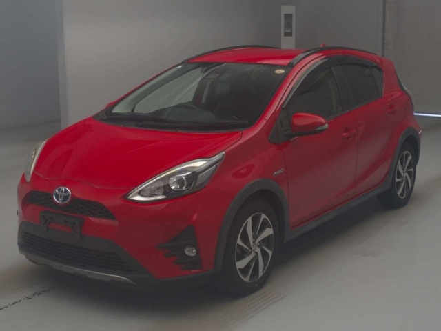 TOYOTA AQUA 2019