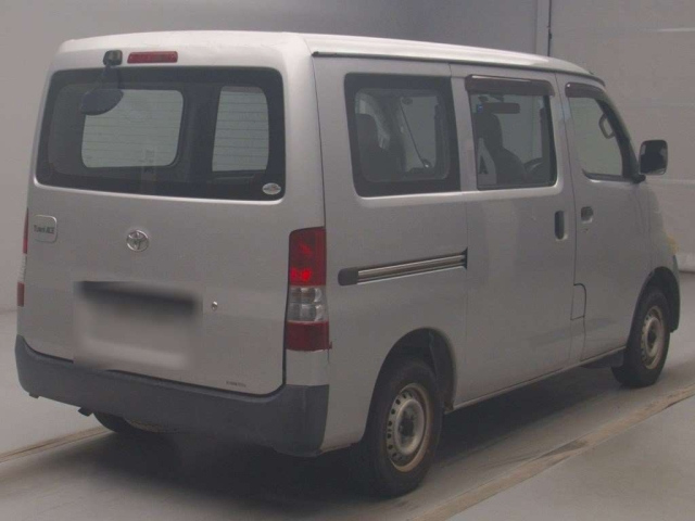 TOYOTA TOWN ACE VAN 2010