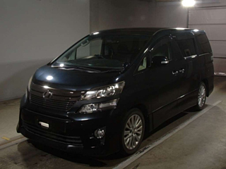 TOYOTA VELLFIRE 2013