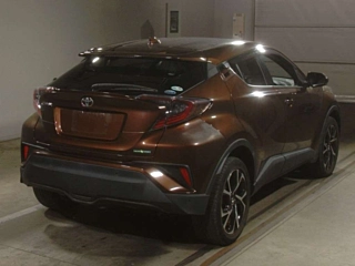 TOYOTA C-HR 2016