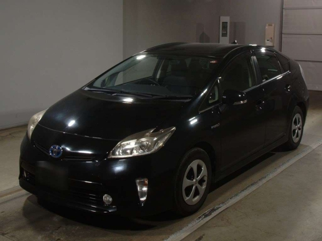TOYOTA PRIUS 2014