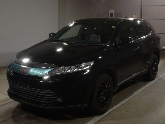TOYOTA HARRIER 2018