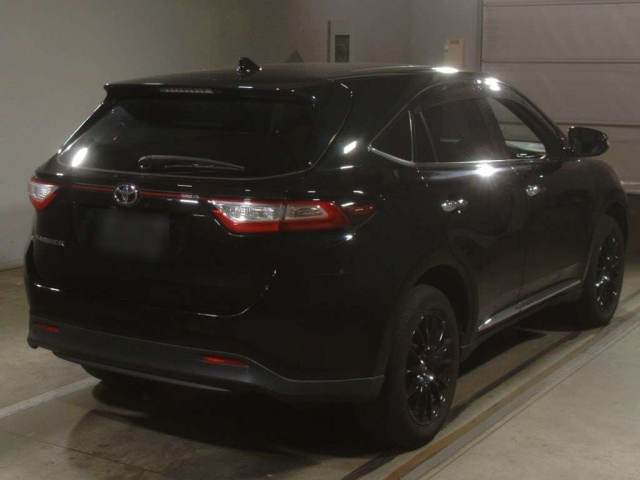 TOYOTA HARRIER 2018