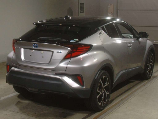 TOYOTA C-HR 2019