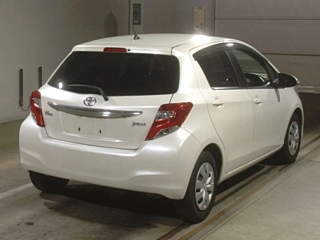 TOYOTA VITZ 2014
