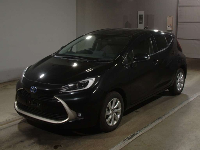TOYOTA AQUA 2022