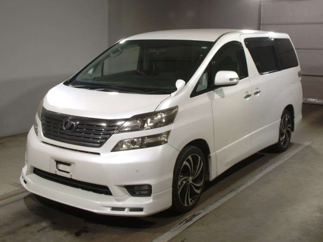 TOYOTA VELLFIRE 2010