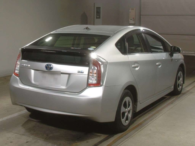 TOYOTA PRIUS 2012