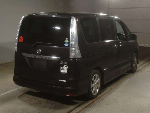 NISSAN SERENA 2013