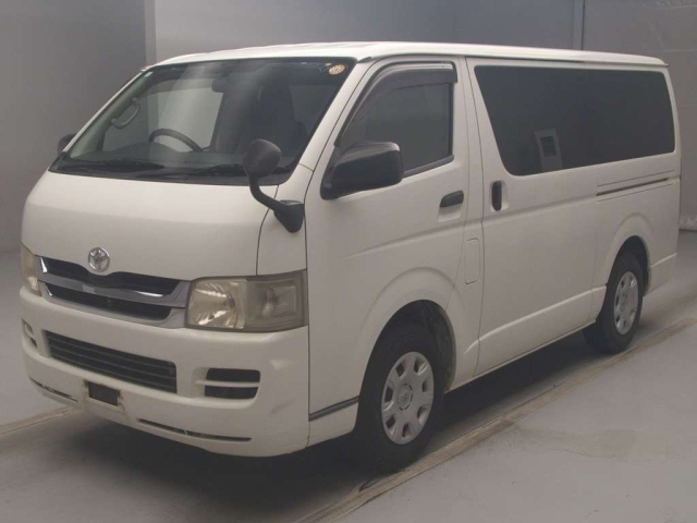 TOYOTA HIACE VAN 2008