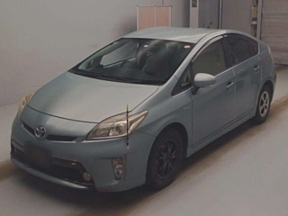 TOYOTA PRIUS 2012