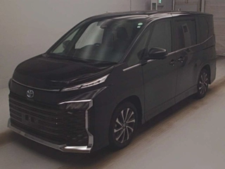 TOYOTA VOXY 2022