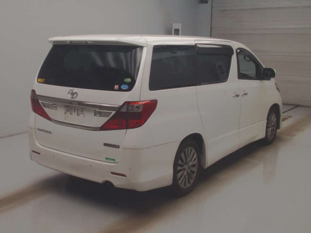 TOYOTA ALPHARD 2014