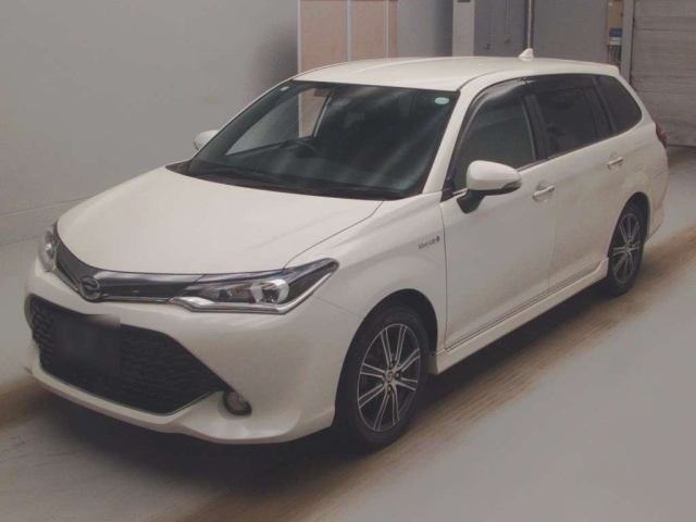 TOYOTA COROLLA FIELDER 2016