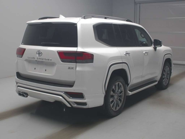 TOYOTA LAND CRUISER 2021